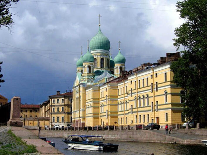 Церковь Исидора Юрьевского