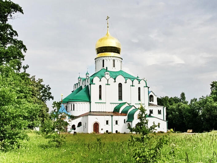 Собор Иконы Божией Матери Феодоровская